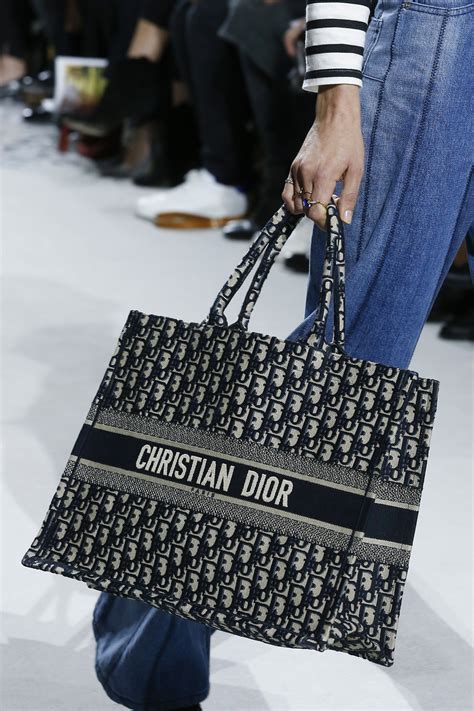 fashion dior accessories